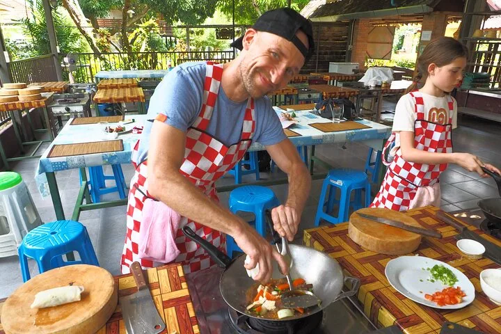 Organic farm class, Every menu vegetarian or vegan